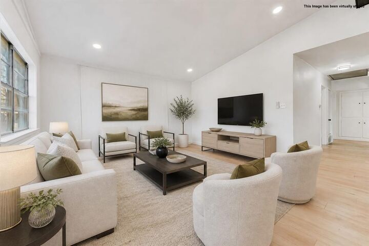 Property Photo:  1105 W White Avenue  TX 75069 