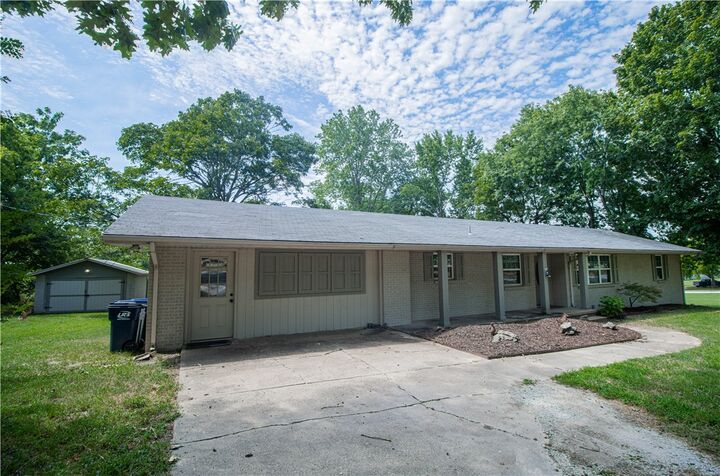 Property Photo: 2541 Bunker Road AR 72601