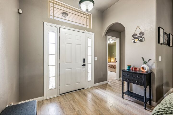 Property Photo:  1104 Lavona Lane  AR 72761 