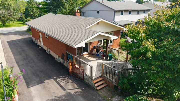Property Photo:  62 Hurricane Road  ON L0S 1E3 