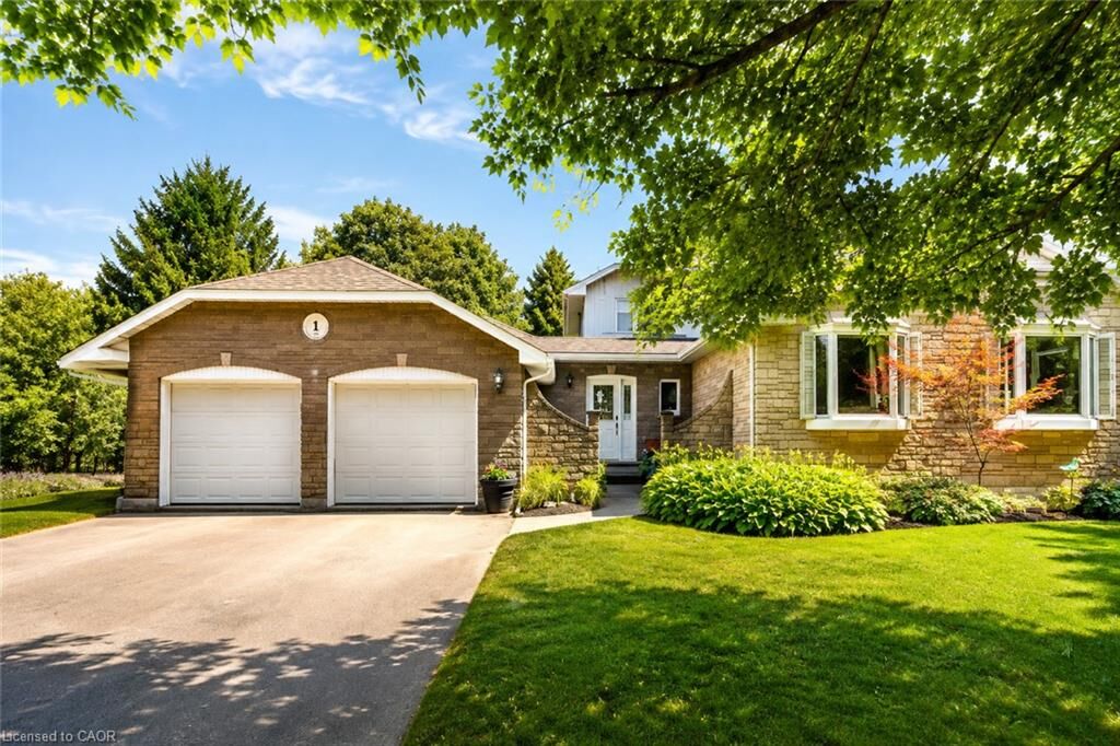 Property Photo: 1 Danube Drive ON N0B 1Y0