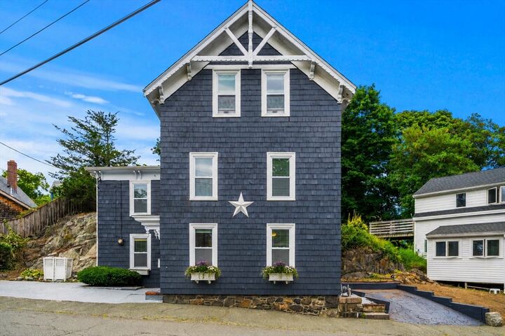 Property Photo:  53 Sewall St  MA 01945 