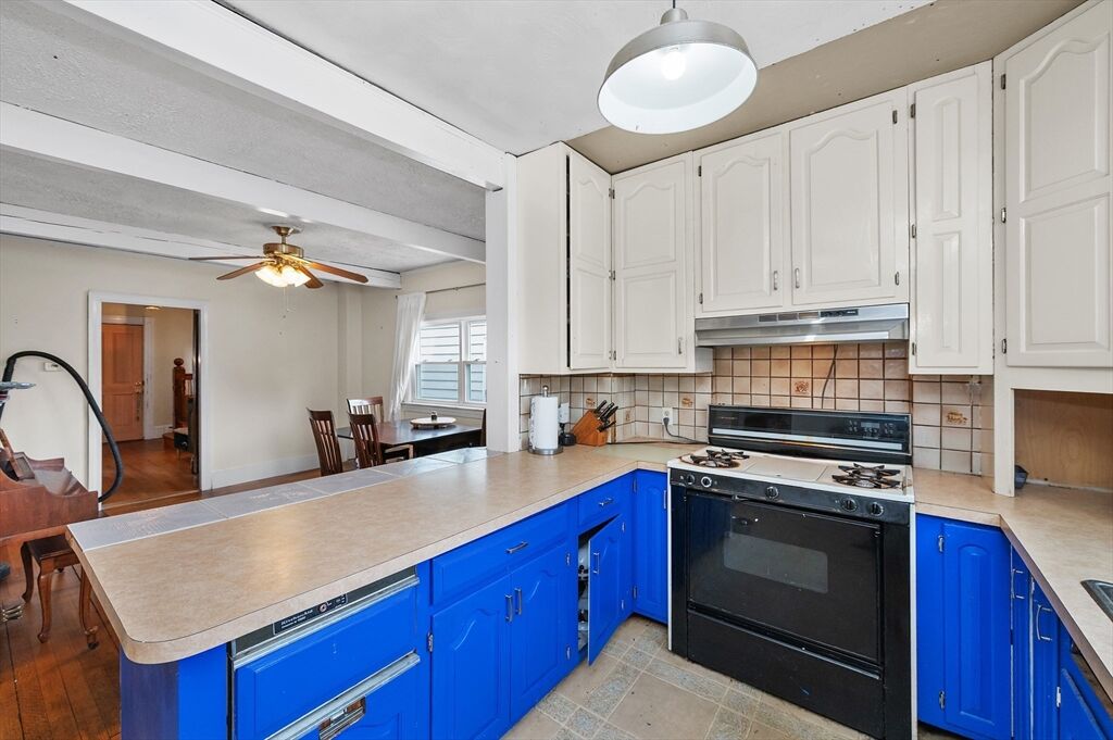 Property Photo: 9 Liberty Hill Ave MA 01970
