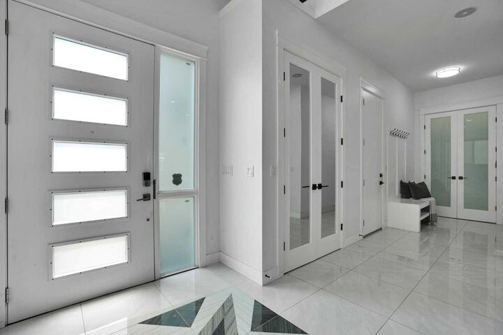 Property Photo: 4508 87 Avenue NE AB T3J 2H9