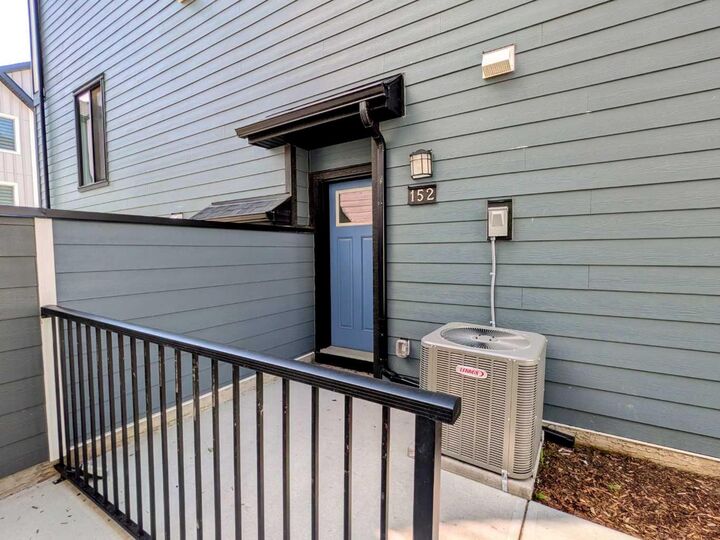 Property Photo:  380 Seton Villas SE 152  AB T3M 3T8 