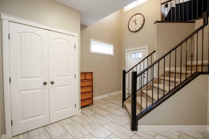 Property Photo: 20 Connaught Crescent AB T4P 0K3