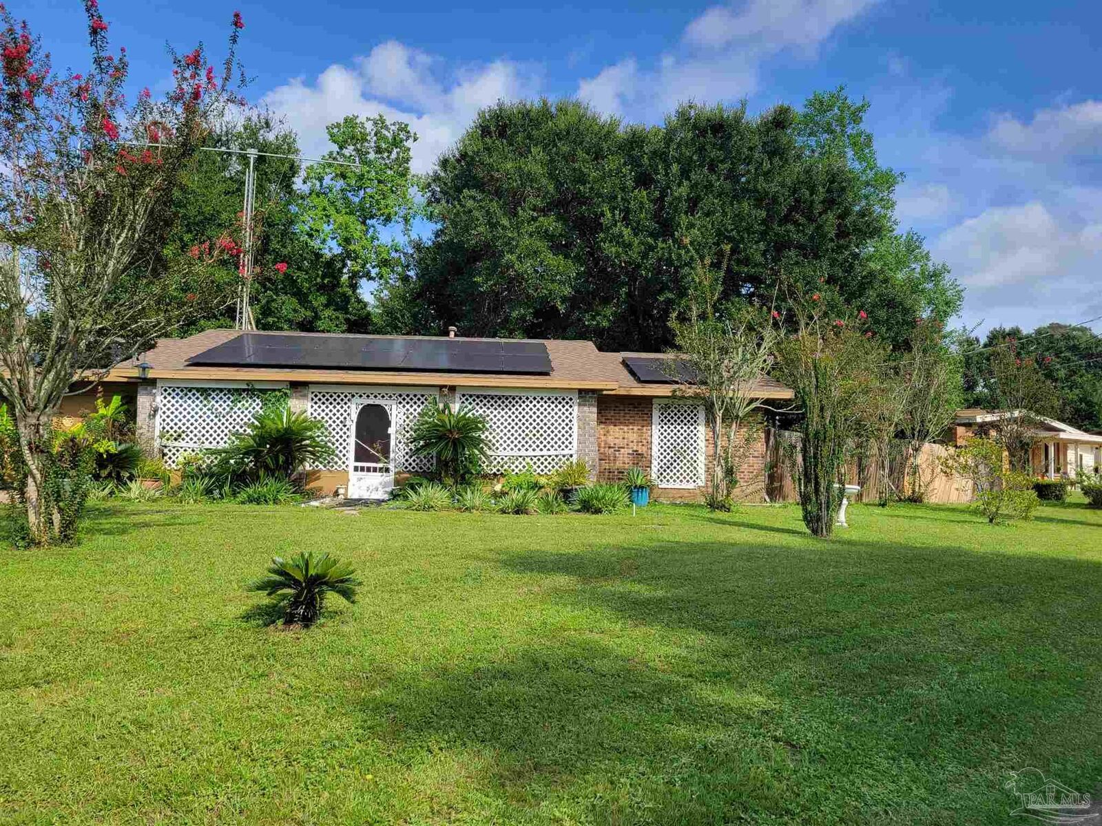 Property Photo: 4512 Cherbourg Way FL 32505