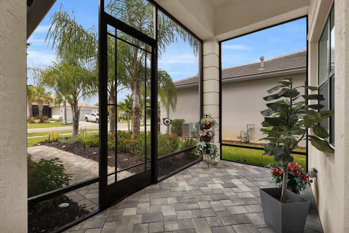 Property Photo:  12579 SW Pink Playa Parkway  FL 34987 