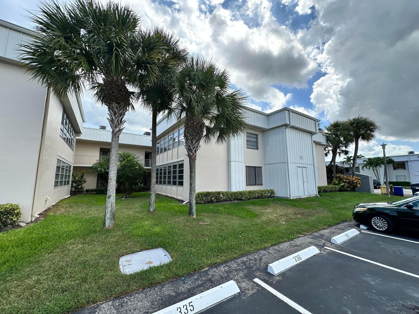 Property Photo:  123 Capri C  FL 33484 