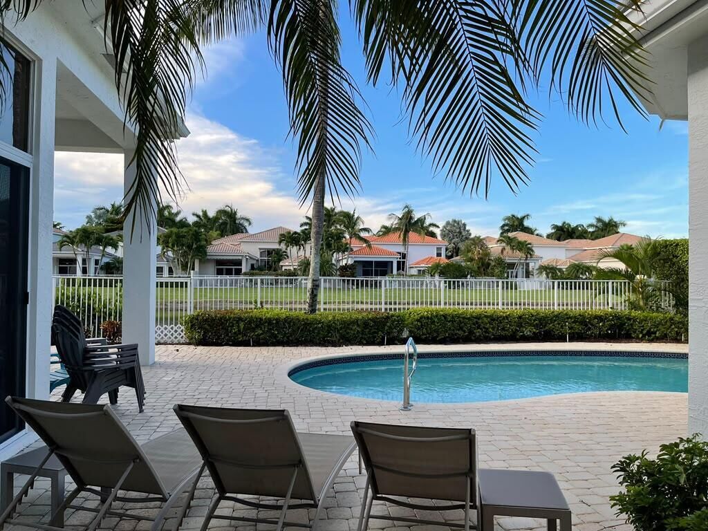 Property Photo: 6655 Bristol Lake S FL 33446