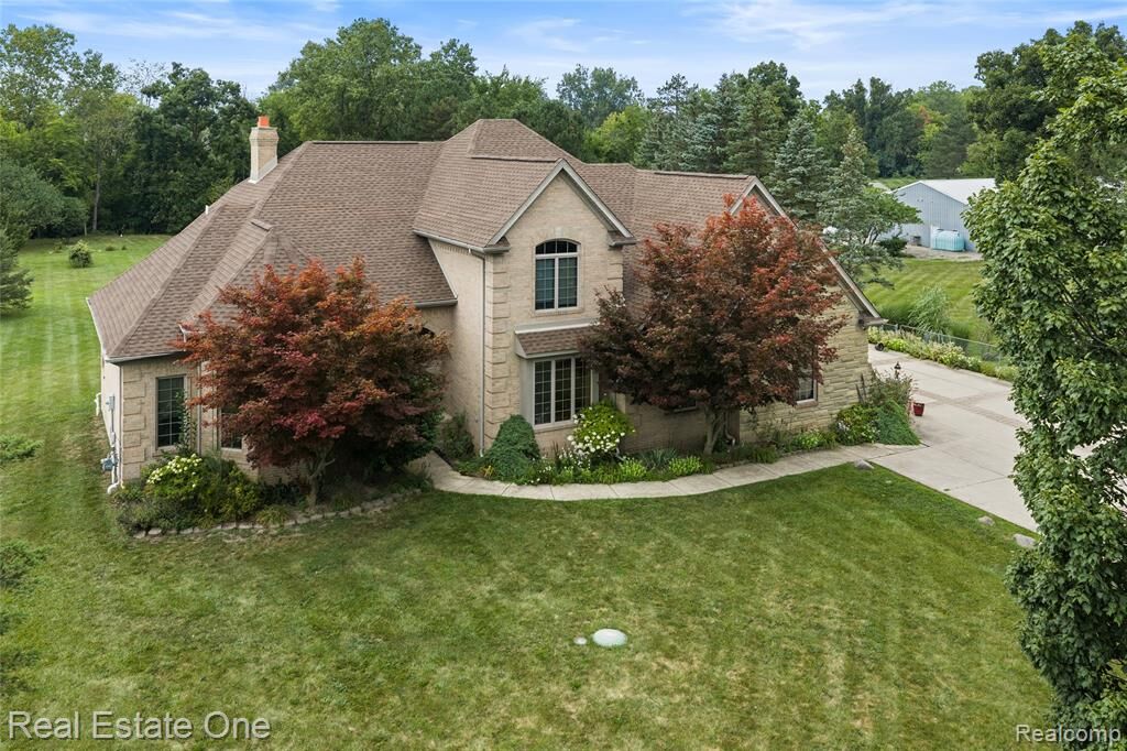 Property Photo:  17268 Beech Daly Road  MI 48174 