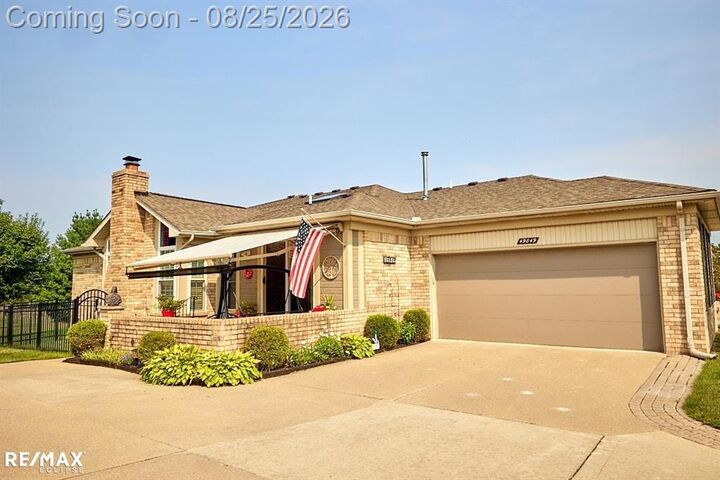 Property Photo: 49849 Hidden Valley Dr MI 48044