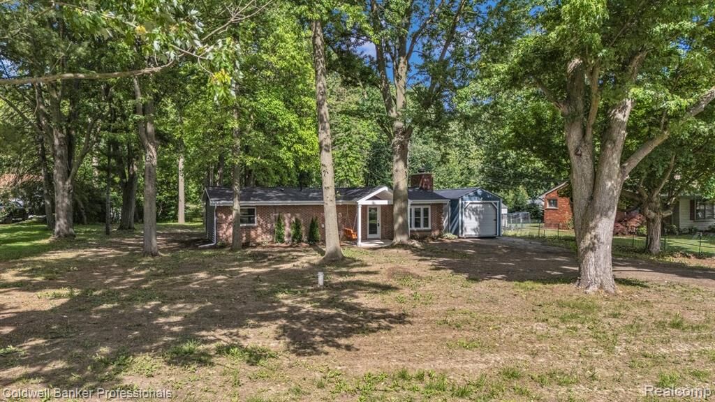 Property Photo: 76107 Van Dyke Road MI 48065