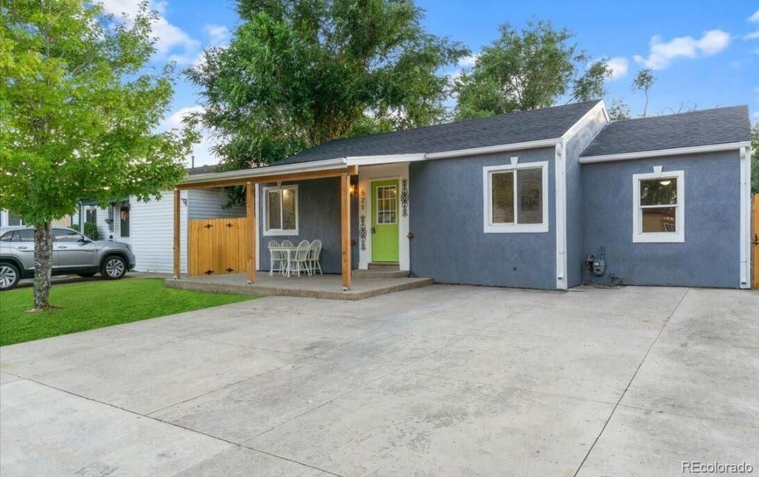Property Photo:  521 N Osceola Street  CO 80204 