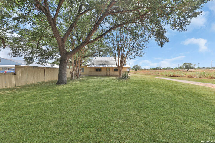 Property Photo: 795 S State Highway 16 TX 78026