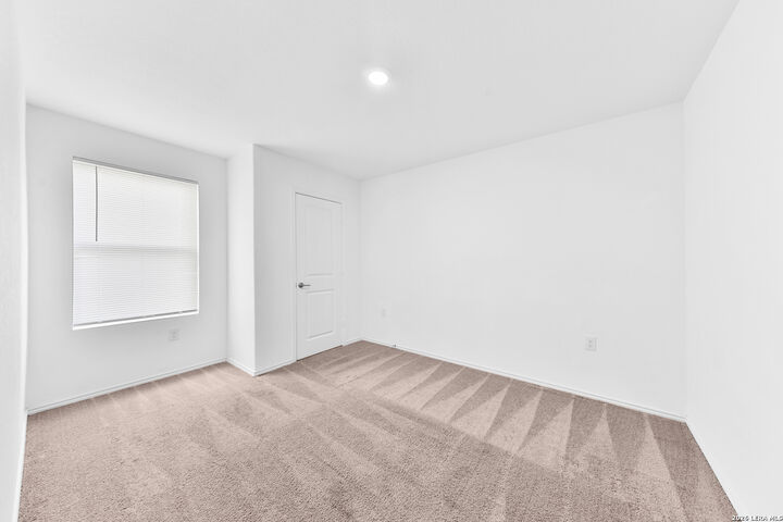 Property Photo:  10223 Asta Trl  TX 78224 