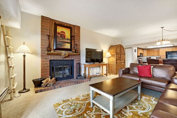 Property Photo: 555 S Park Avenue 2205 CO 80424