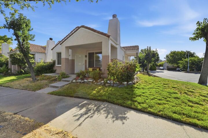 Property Photo:  9113 Haussman Street  CA 95758 