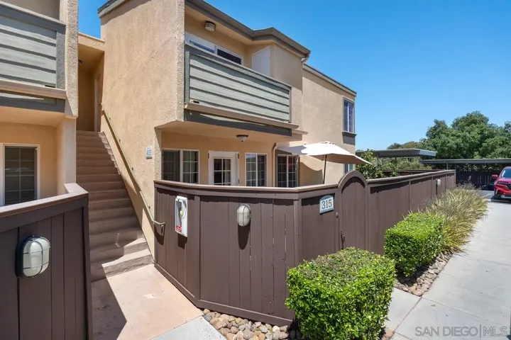 Property Photo: 5402 Balboa Arms 415 CA 92117