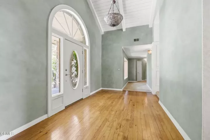 Property Photo:  921 Shokat Drive  CA 93023 