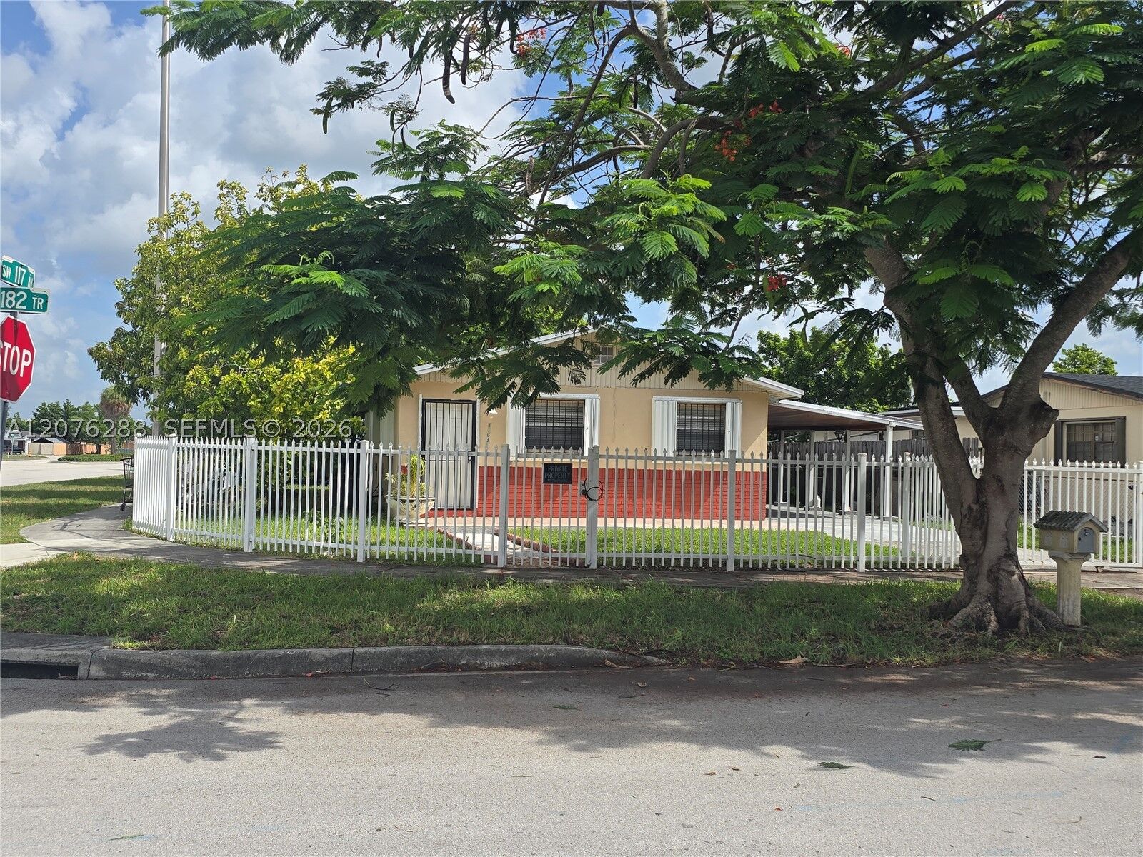 Property Photo:  11631 SW 182nd Ter 0  FL 33157 