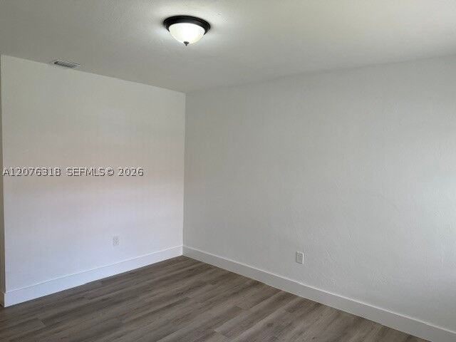 Property Photo:  834 NE 5th Ave 834  FL 33030 
