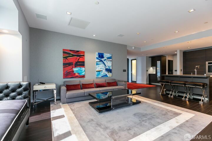 Property Photo:  333 Bush Street 3903  CA 94104 