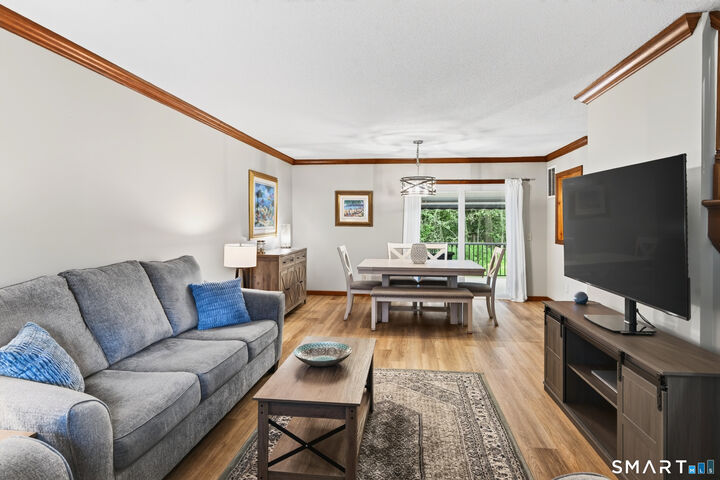 Property Photo: 1503 Briarwood Court 1503 CT 06067
