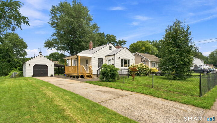 Property Photo:  134 Oxford Drive  CT 06118 