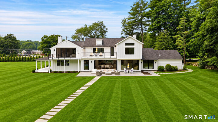 Property Photo: 240 North Avenue CT 06880