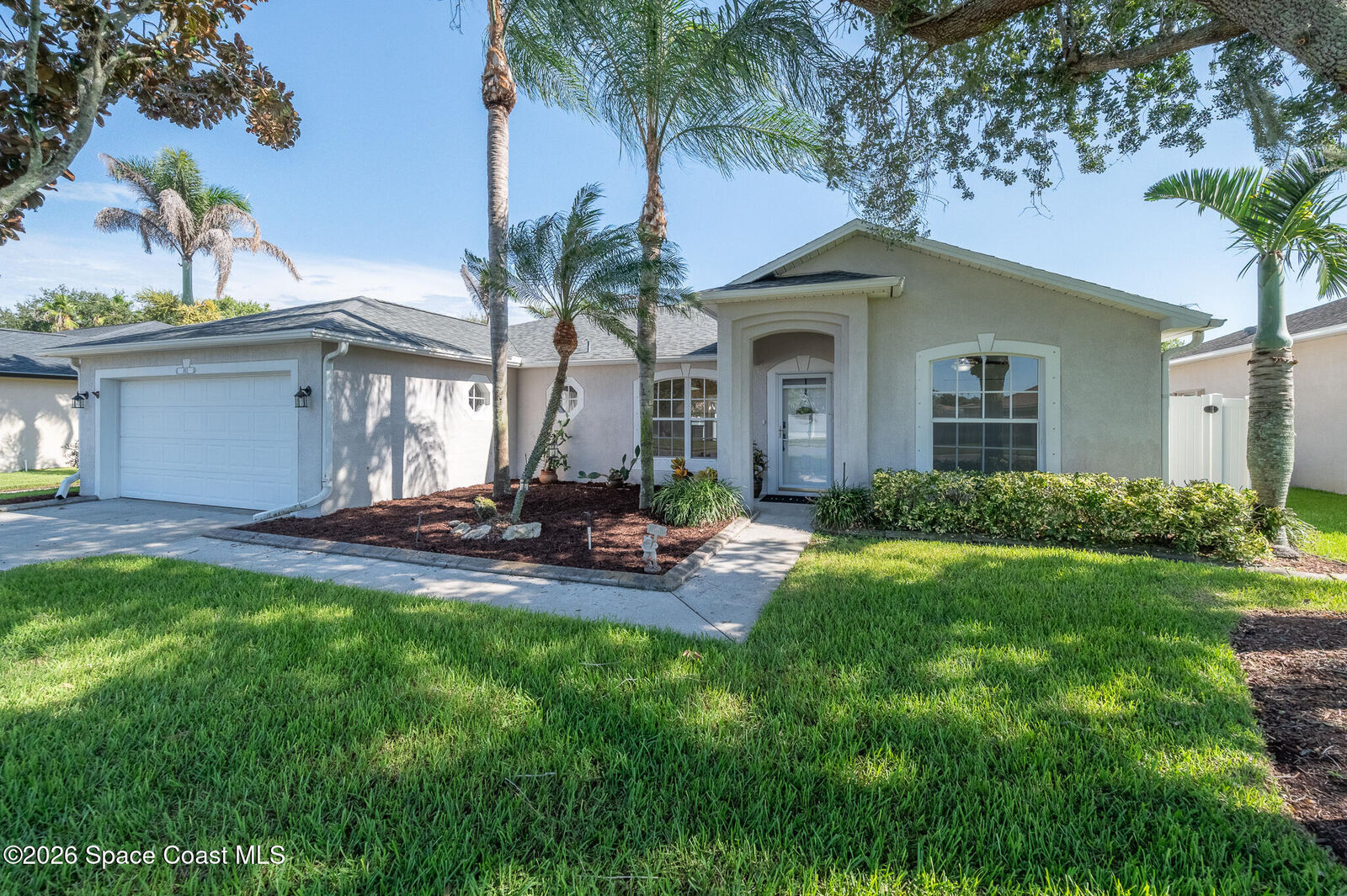 Property Photo: 883 Del Mar Circle FL 32904
