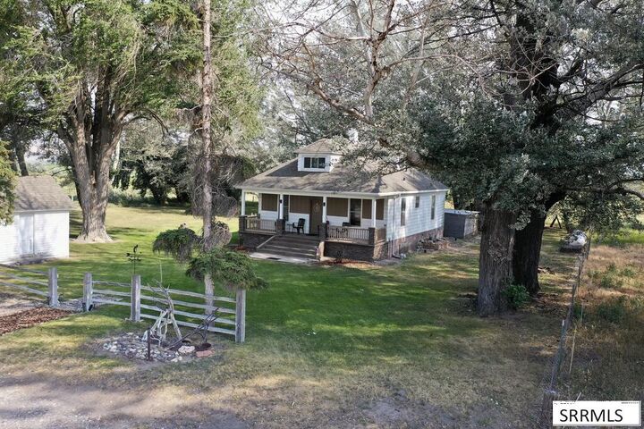 Property Photo:  272 E 100 N  ID 83221 