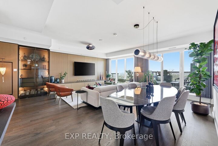 30 Inn On The Park Drive 2301 — photo 1