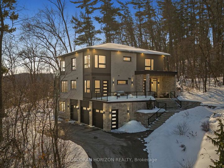 111 Grand Ridge Drive — photo 1