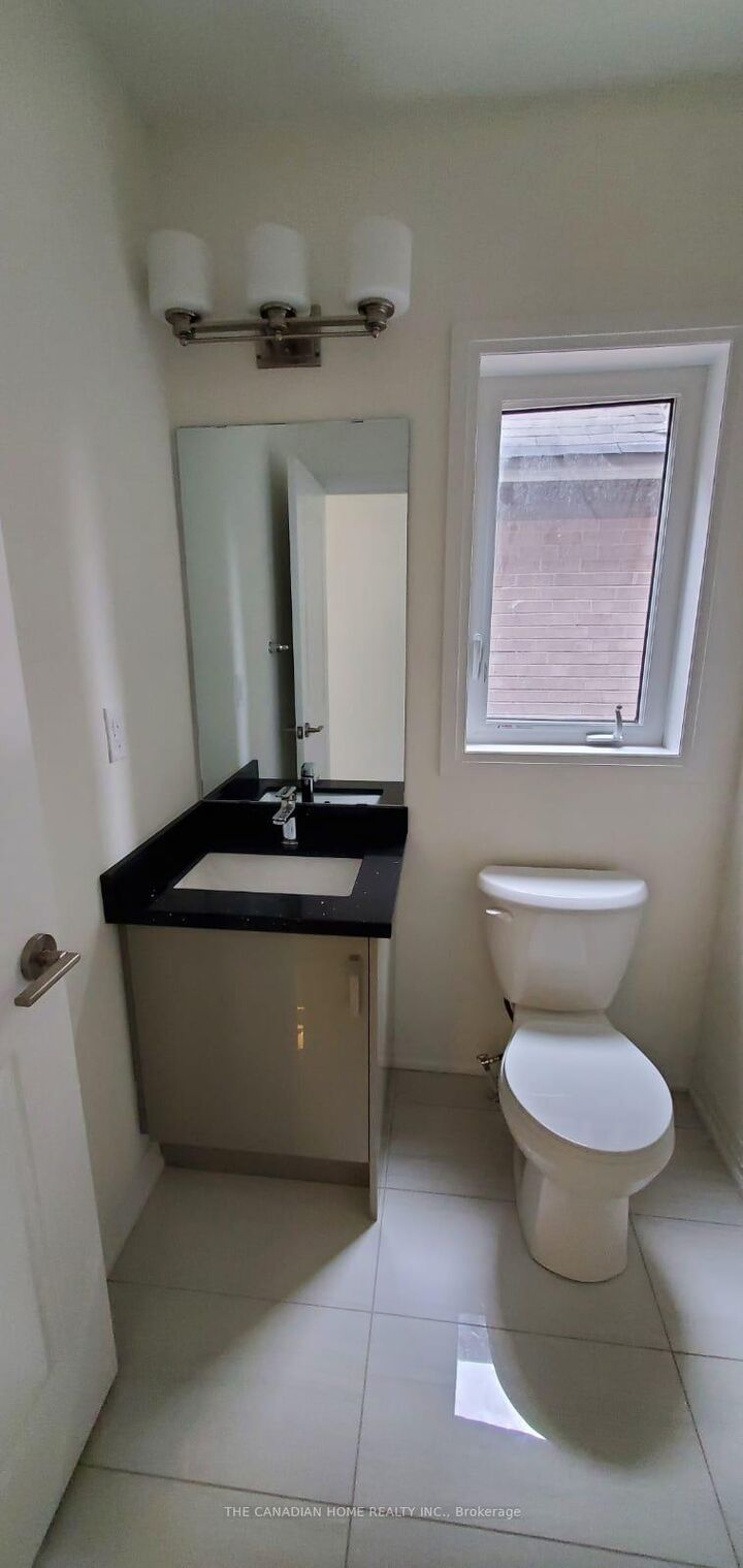 Property Photo:  69 George Brier Drive E  ON N3L 3E3 