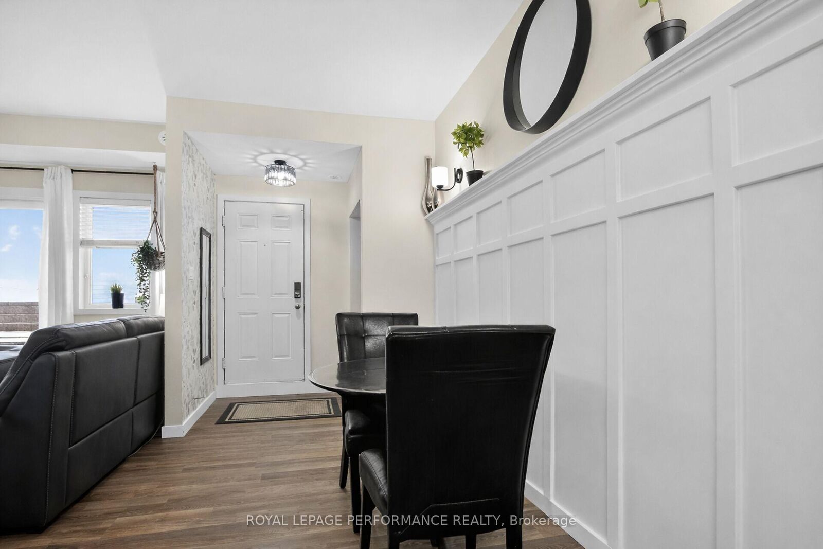 Property Photo:  135 Harthill Way B  ON K2J 5V1 