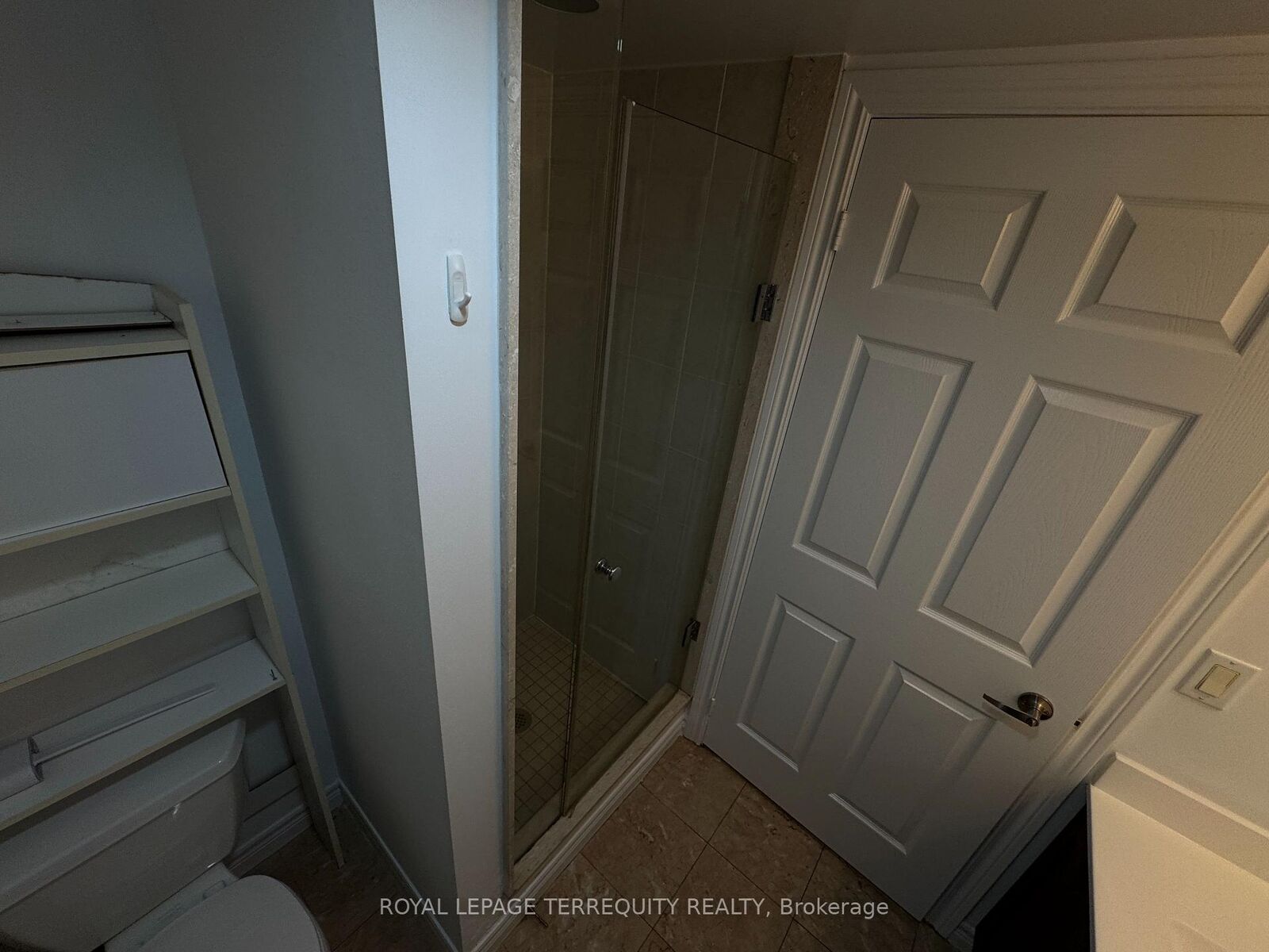 Property Photo:  761 Bay Street 909  ON M5G 2R2 