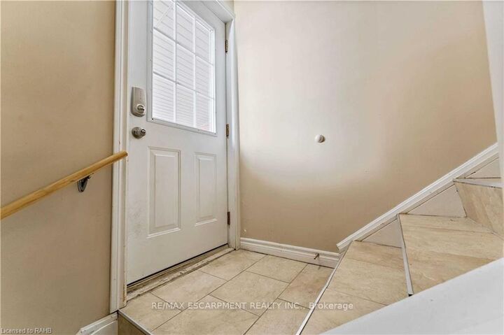 Property Photo:  864 Upper Ottawa Street Basement  ON L8T 3V5 