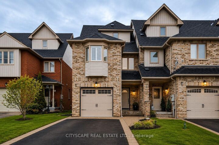 353 Sparrow Circle — photo 1