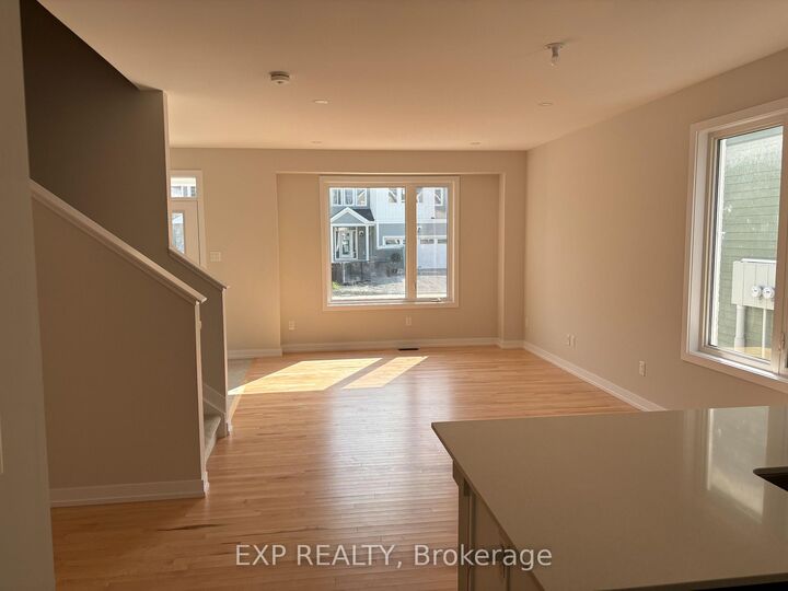 Property Photo:  530 Oldenburg Avenue  ON K0A 2Z0 