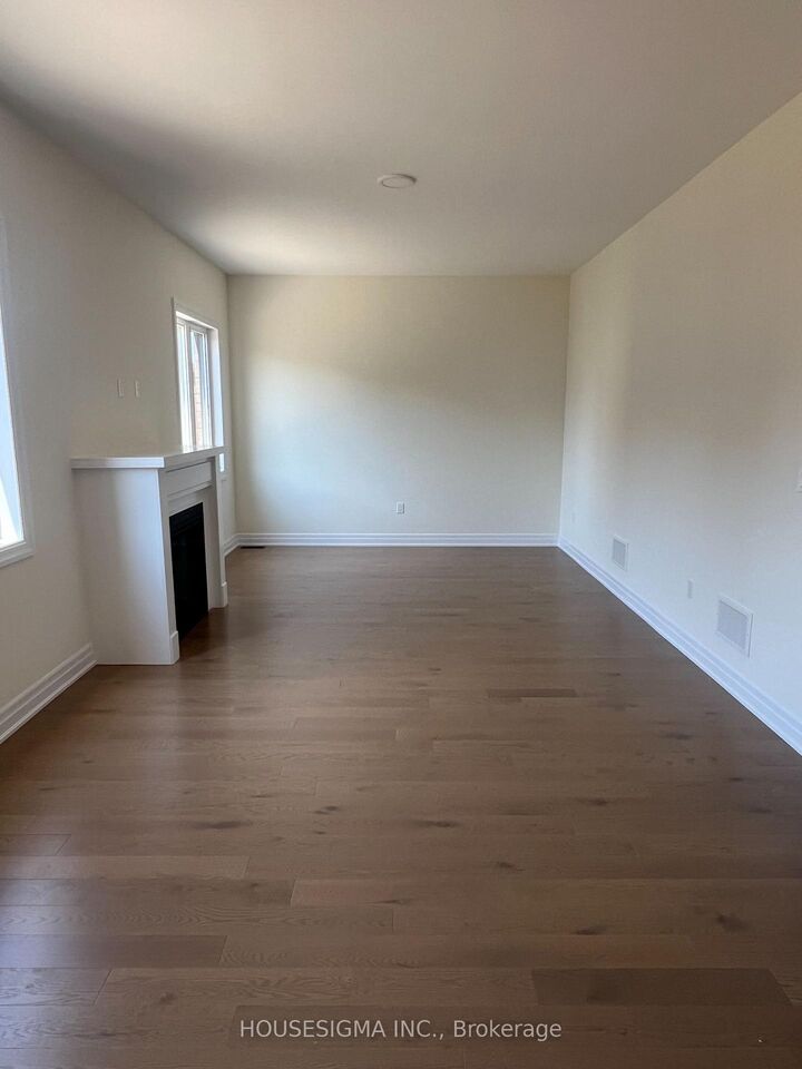 Property Photo: 10 Max Bulmer Court ON L3X 3J9