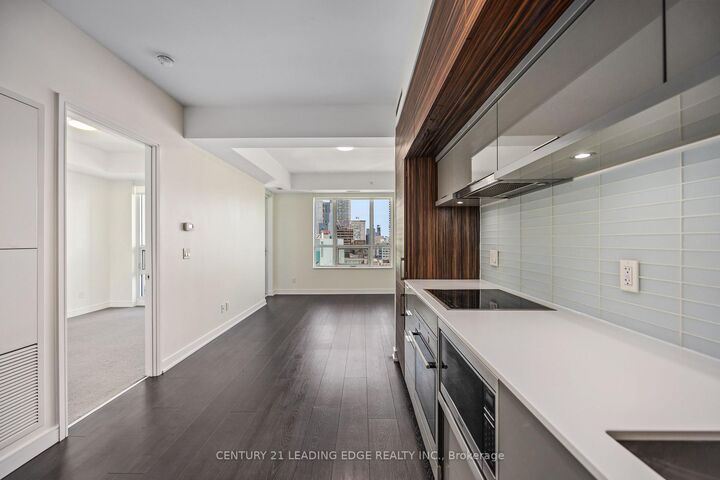 Property Photo:  88 Scott Street 2703  ON M5E 0A9 