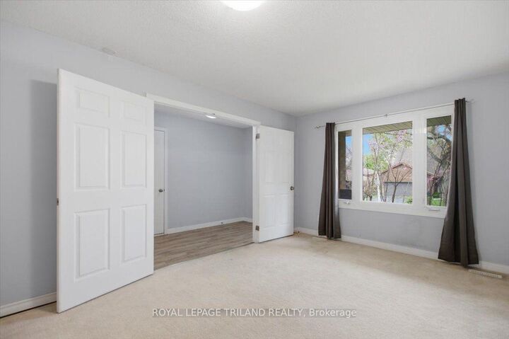 Property Photo:  4 Chepstow Gate 3  ON N6G 3S7 