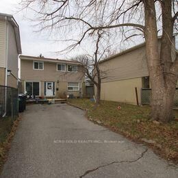 Property Photo: 13 Hillgate Drive ON L6S 1P9