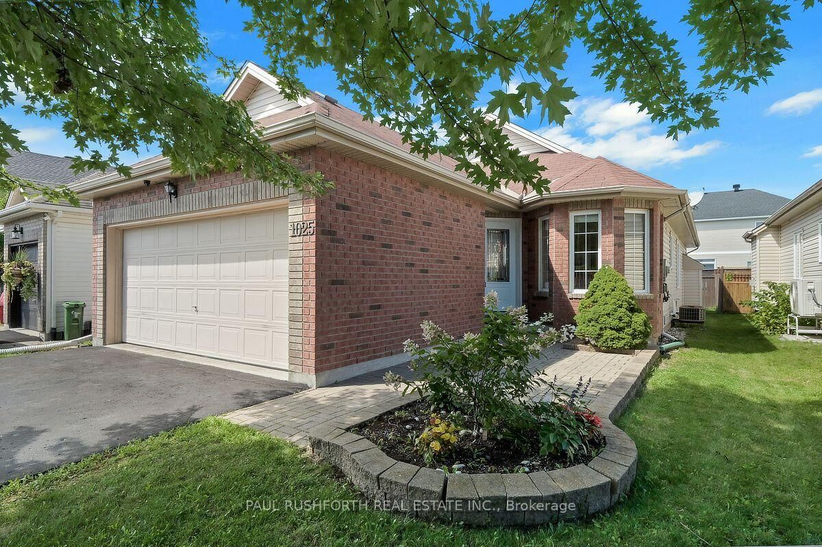 Property Photo: 1025 Valin Street ON K4A 4X7