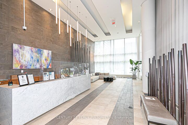 Photo de la propriété: 72 Esther Shiner Boulevard 309 ON M2K 0C4