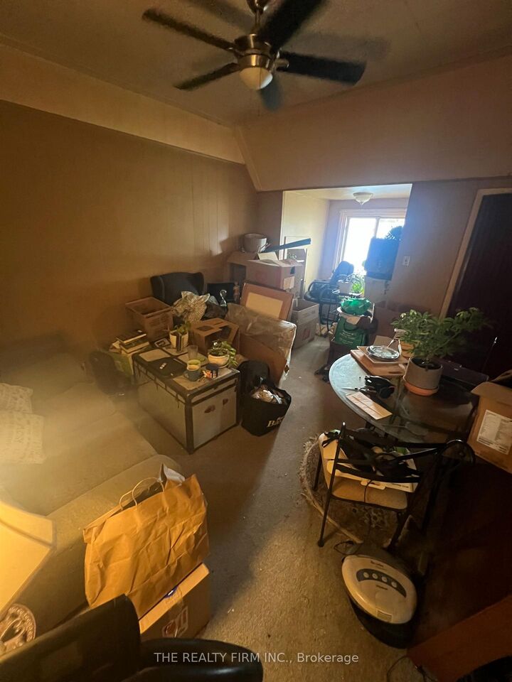 Property Photo:  490 Central Avenue 4  ON N6B 2G1 