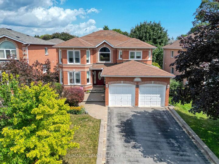 Property Photo: 60 Devonridge Crescent ON M1C 5B1