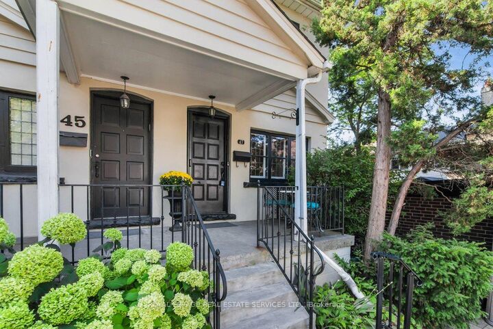 47 Coulson Avenue — photo 1