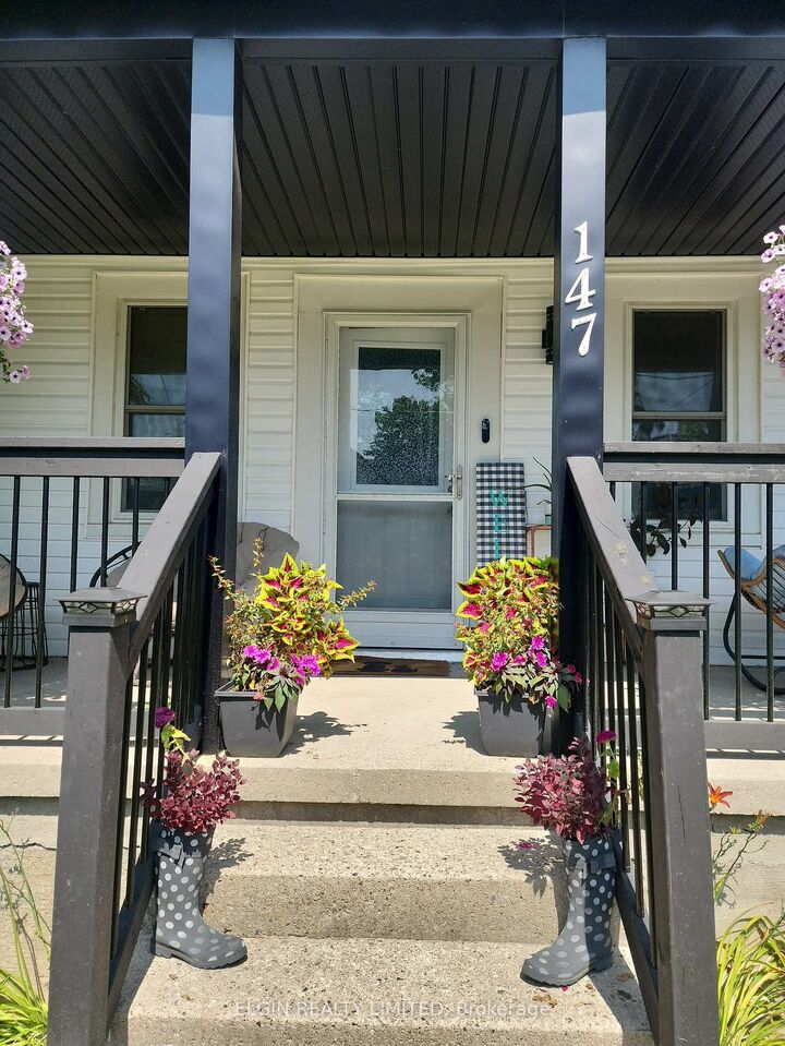 Property Photo: 147 Victoria Street ON N0L 1M0